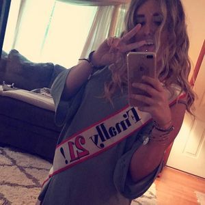 Meet your Posher, Sammie